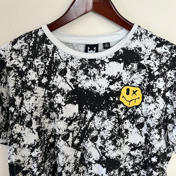 WXYZ Marble Shirt - Picture 3 of 9